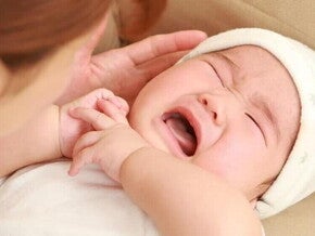Why do babies cry? 5 common conditions in children