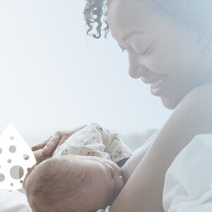 Make sure hospital staff knows about your breastfeeding plans