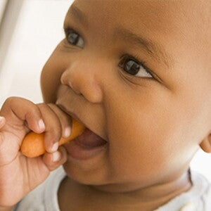 How To Help Your Baby Develop Good Eating Habits
