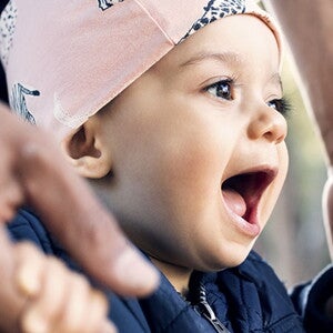 How to Encourage Baby’s First Steps